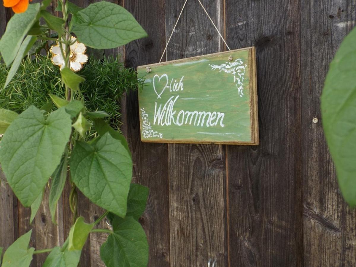 Ferienwohnung Lippert Pullenreuth ภายนอก รูปภาพ